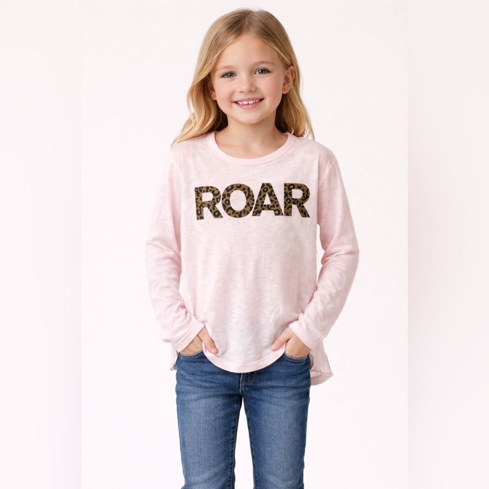 NWOT - Chaser ROAR‎ Burnout Long Sleeve Tee